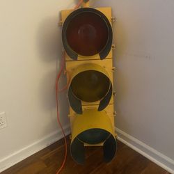Vintage Eagle 3 Light Stop Light Wired To work 