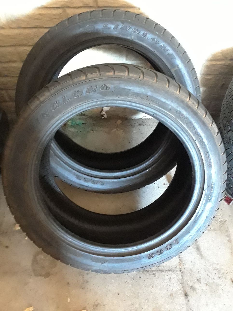 Set of 2 Linglong tires 245/ 45Z/ R18