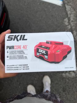 SKIL PWRCore 40V 150W Battery Charger