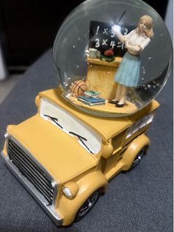 Musical Snow Globe