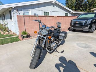 1997 Honda Magna 750
