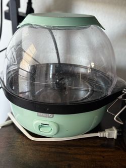 Popcorn maker