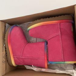 UGGS  - Toddler girls - Size 6C - Hot Pink