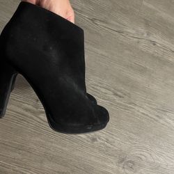 Black Heels Size 9