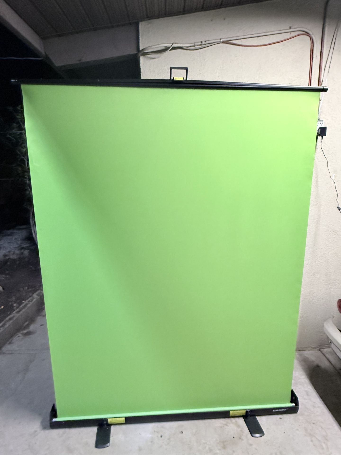 EMART Upgrade Green Screen, and 2 Lights set