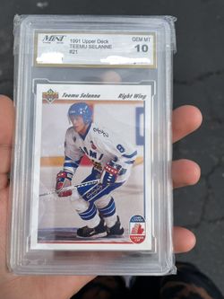 Teemu Selanne Rookie Card. Mint 10