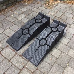 Rhino Car Ramps New