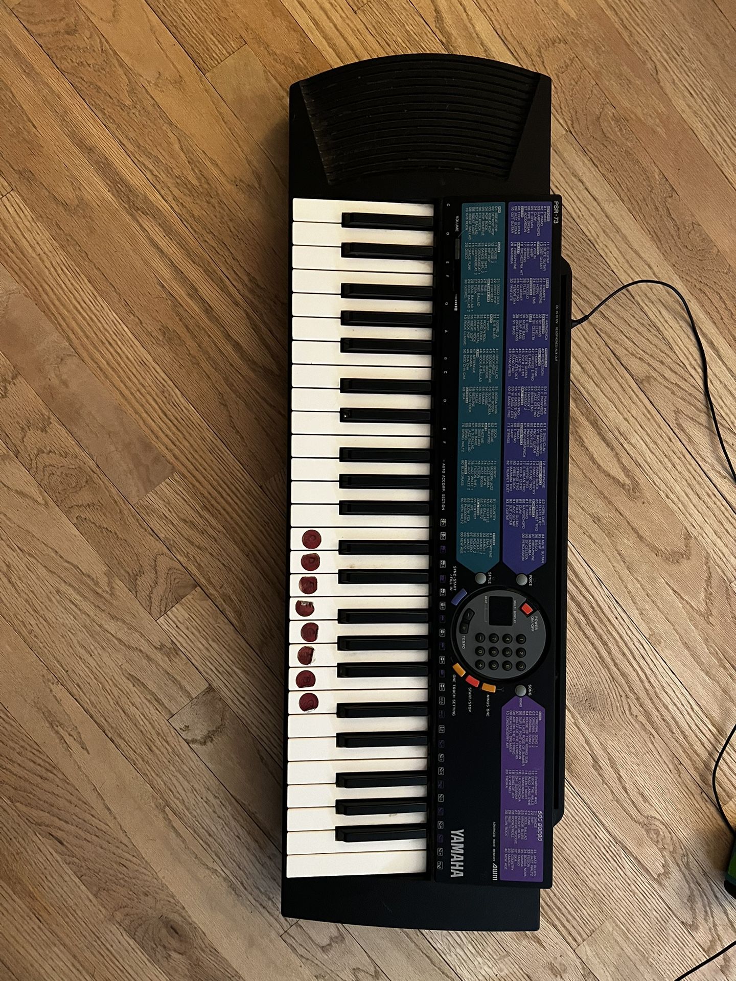 Vintage Yamaha PSR-73 Keyboard Piano