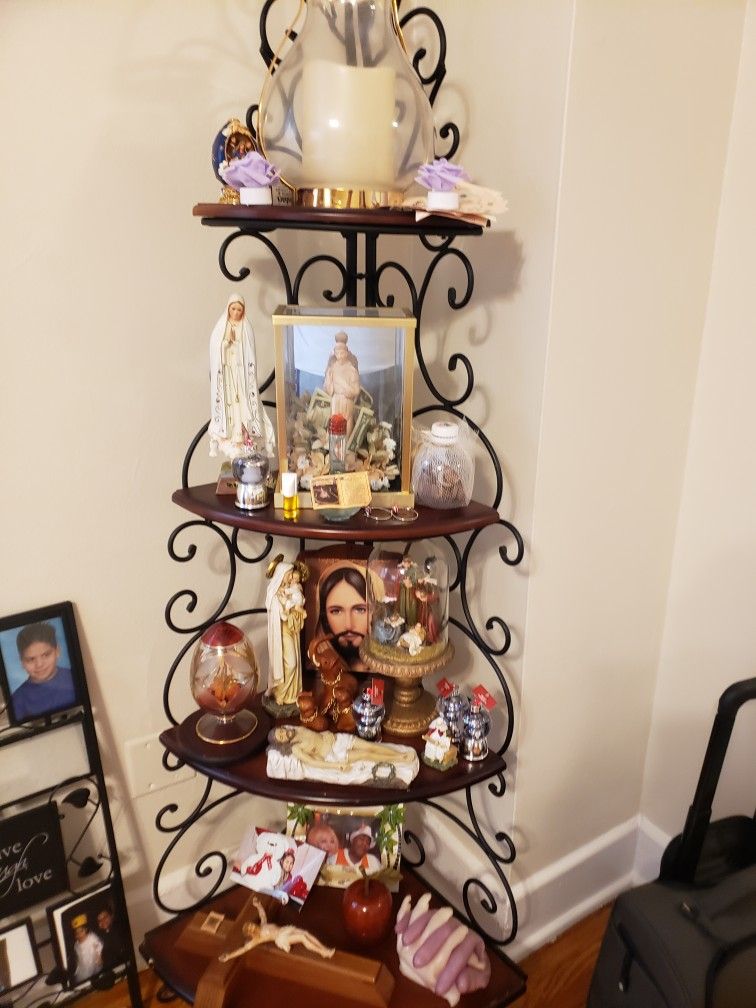 corner shelf