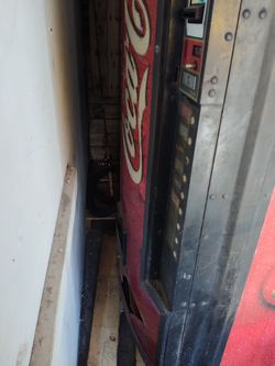 Soda machine need repairs