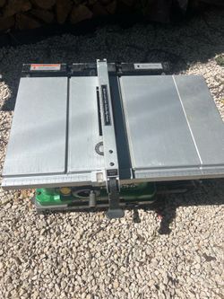 Hitachi C10FR 10” Table Saw w/ Rip Fence – Works Great