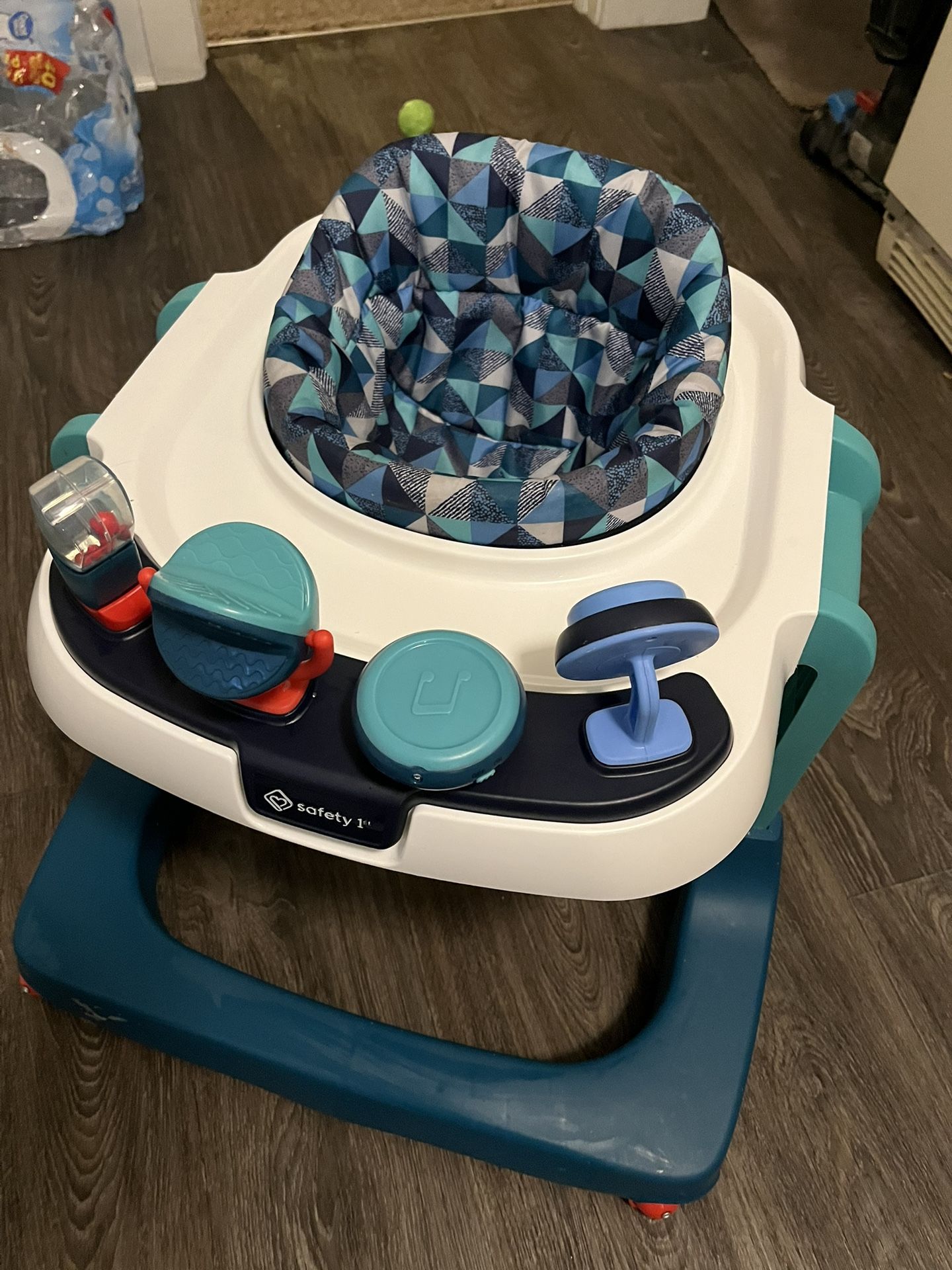 New But Used Baby Walker