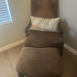 Accent Chair With Ottoman