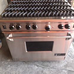 Wolf  Gourmet Professional Stove 36”