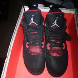 Jordan Retro 4s "Red Thunder" Size 10