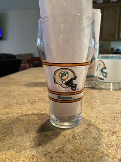 Single Vintage 1980’s Miami Dolphins Coca-Cola Drinking Glass