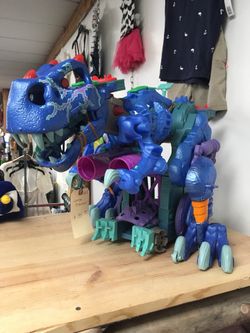 Huge Dino