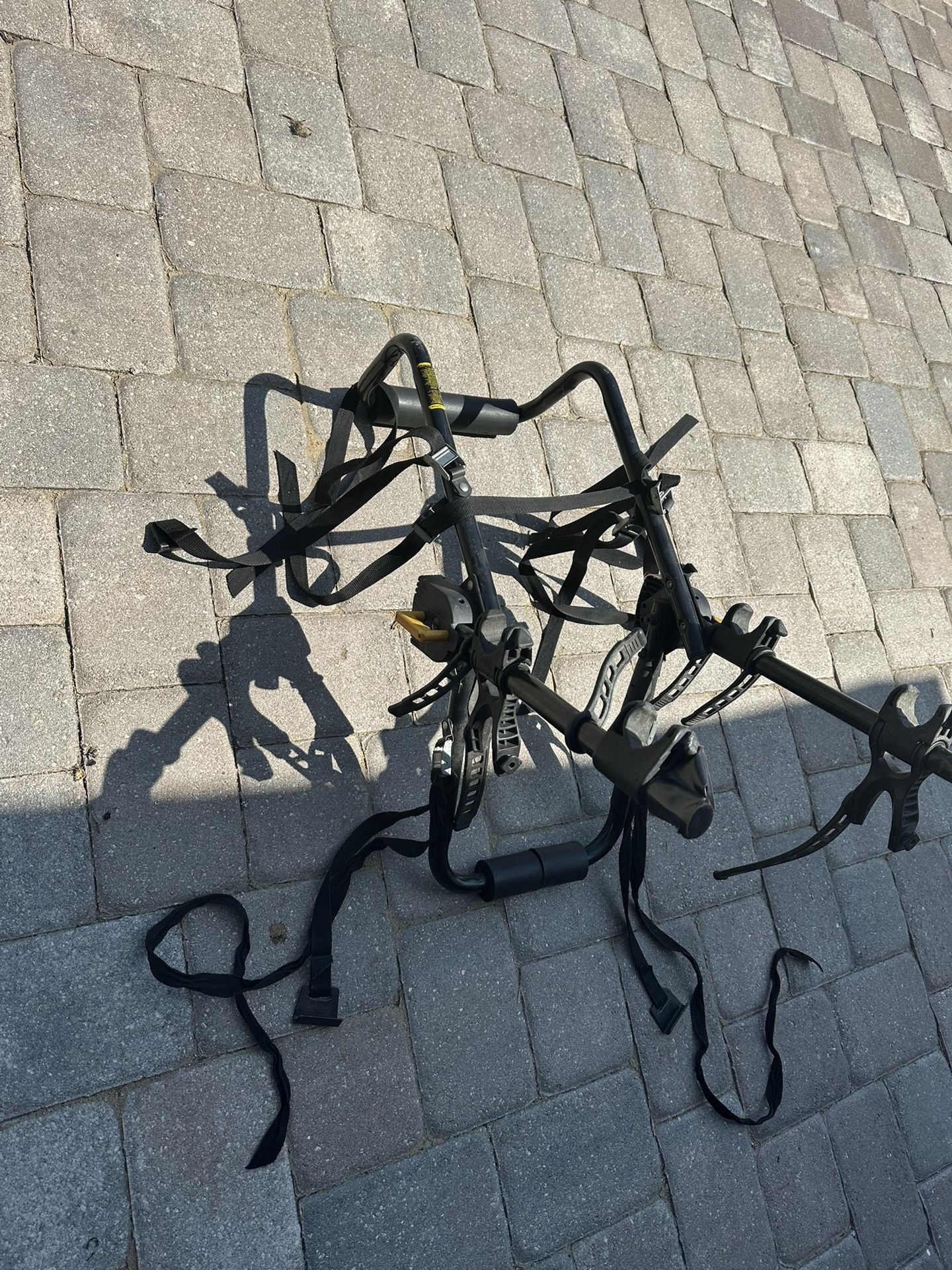 Saris 2 Bicycle Bike rack For SUVs or Mini vans