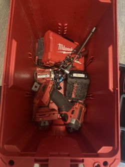 Milwaukee Set (husky Material Included)