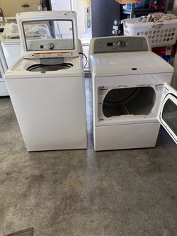 Maytag Washer and Dryer Set