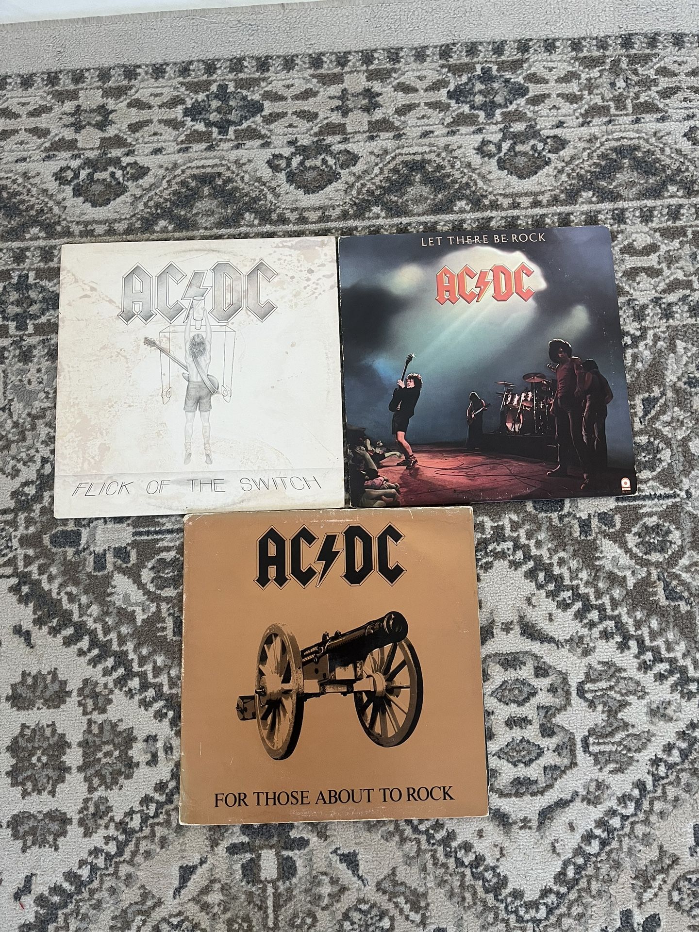 AC/DC VINYL