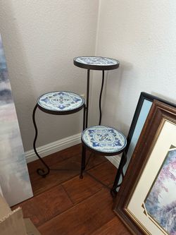 3-tier blue mosaic plant stand made of wrought iron