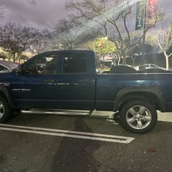 2006 Dodge Ram 1500 RWD v8 Hemi 