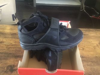 New Men’s Nike Air Trainer Huarache size 12
