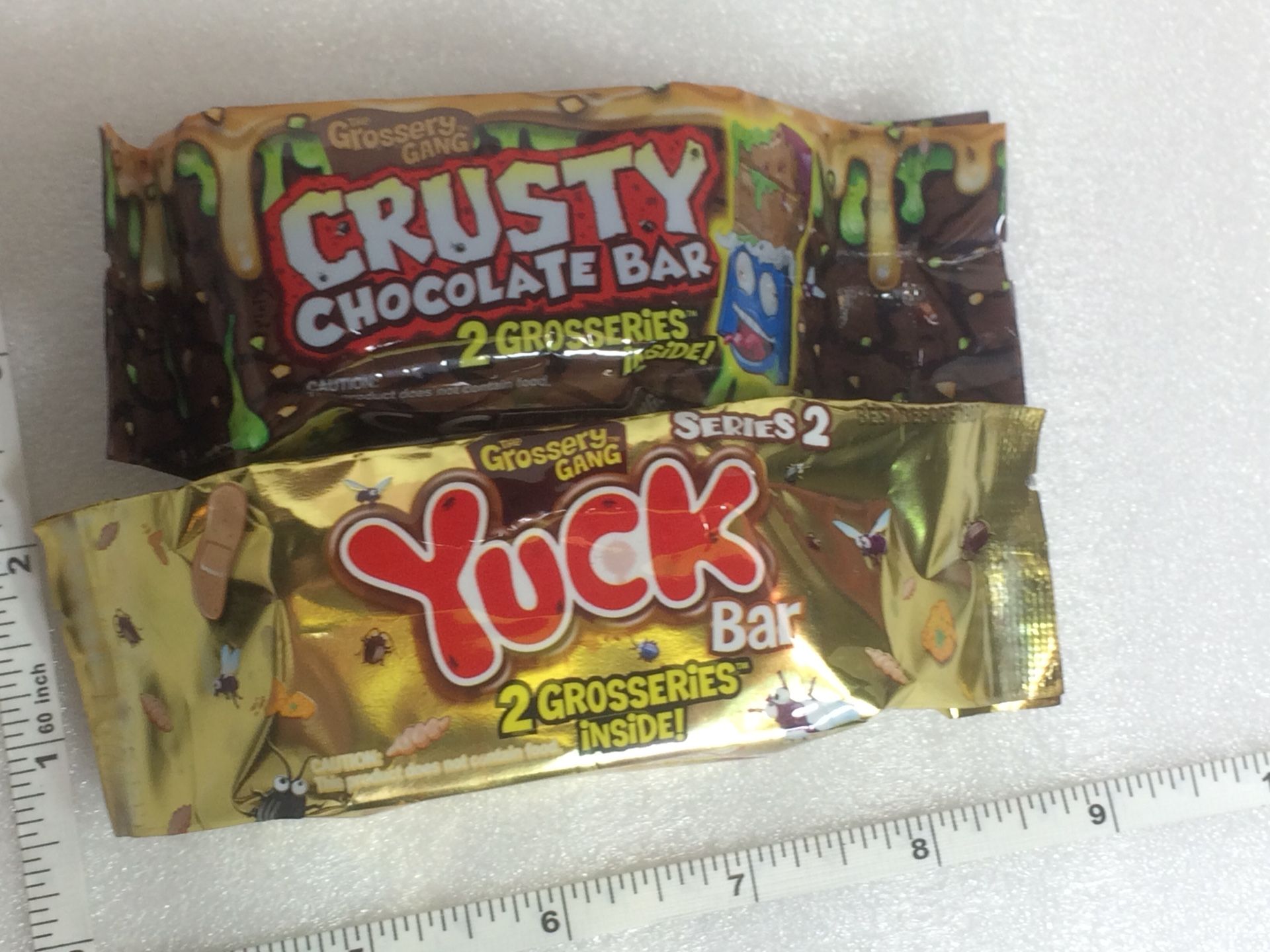 UNOPENED ~ THE GROSSERY GANG SERIES 1 & 2 Pack YUCK Gold Bars & Crusty Chocolate Bar $10 Pu in Franklin