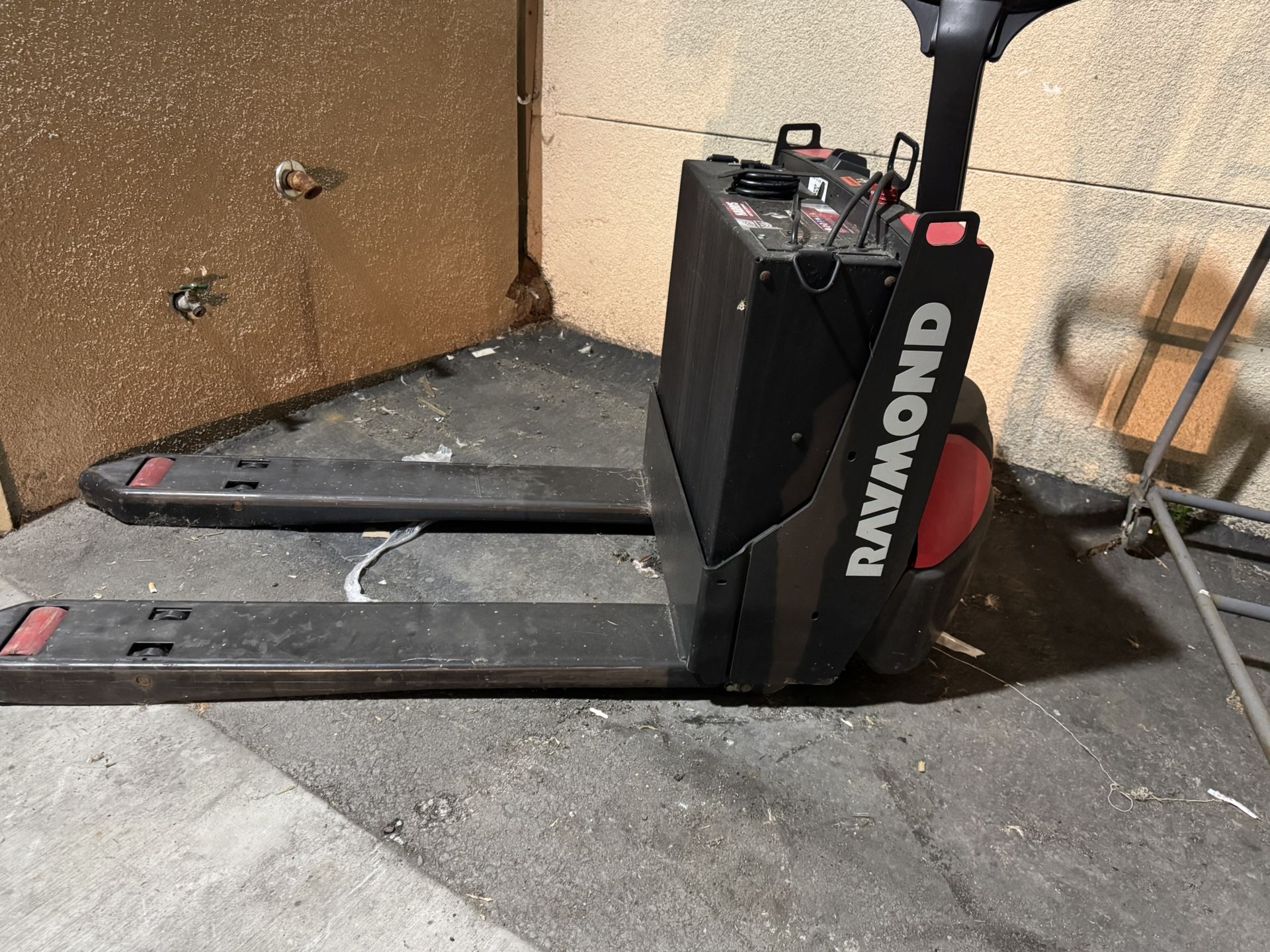 Raymond Walk Behind Forklift