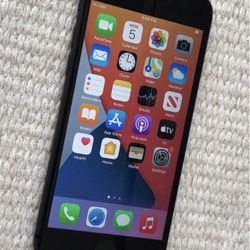 EXCELLENT Unlocked IPhone 8 64gb GREY Works With Any Company.    Unlocked, works with all carriers.   Comes with charger, cable.    Cash 190 Firm. 