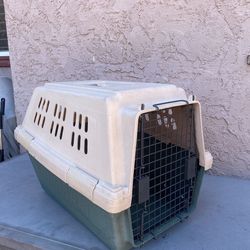 DOGLOO- Medium Travel Pet Carrier