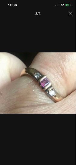Excellent Condition 14K Gold 2 Small Diamonds 1 Ruby Guaranteed #7 Ring SALE Only $350 🍀
