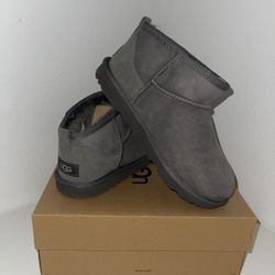 UGGS Grey Classic Ultra Mini