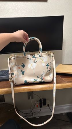 Cream Colored Floral Purse