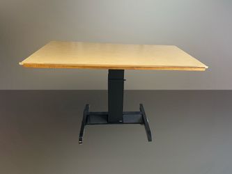 Mayline Professional Hydraulic Drafting Table