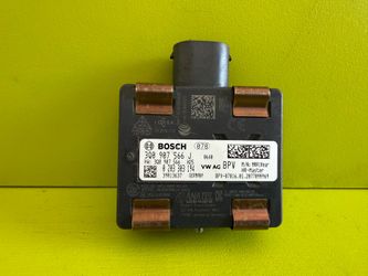 2017 - 2020 AUDI A3 S3 REAR RIGHT SIDE BLIND SPOT RADAR SENSOR MODULE UNIT OEM