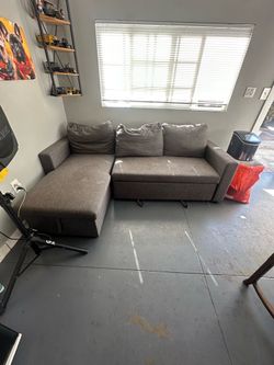 Sofa chase