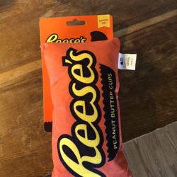 New Reese’s Squeaking Dog Toy