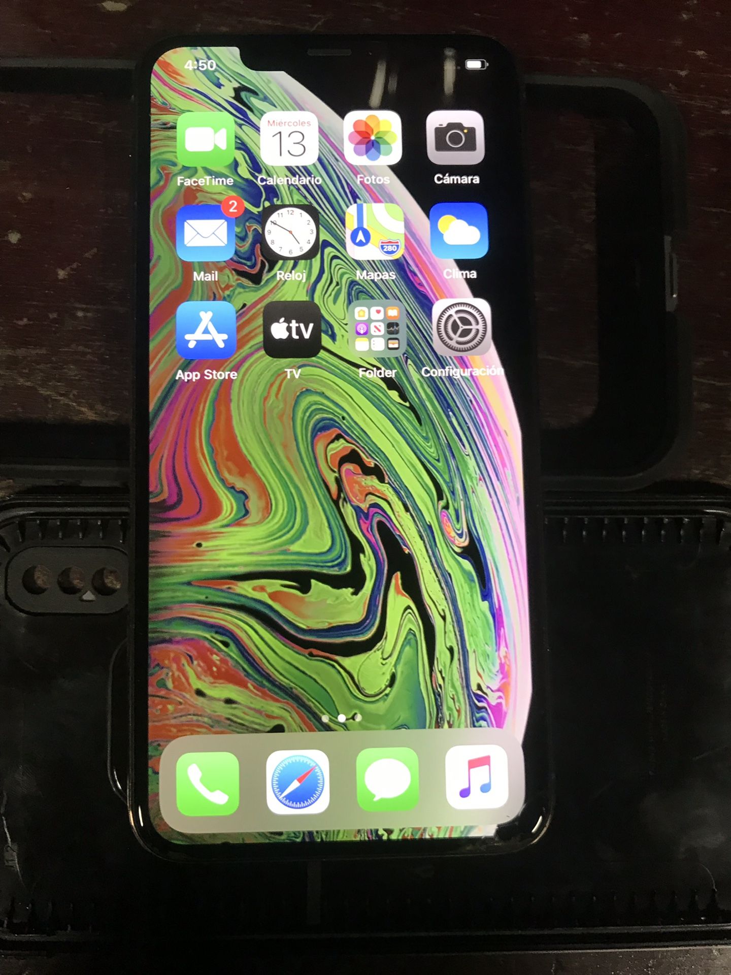 iPhone XS Max 64 gb-att carrier