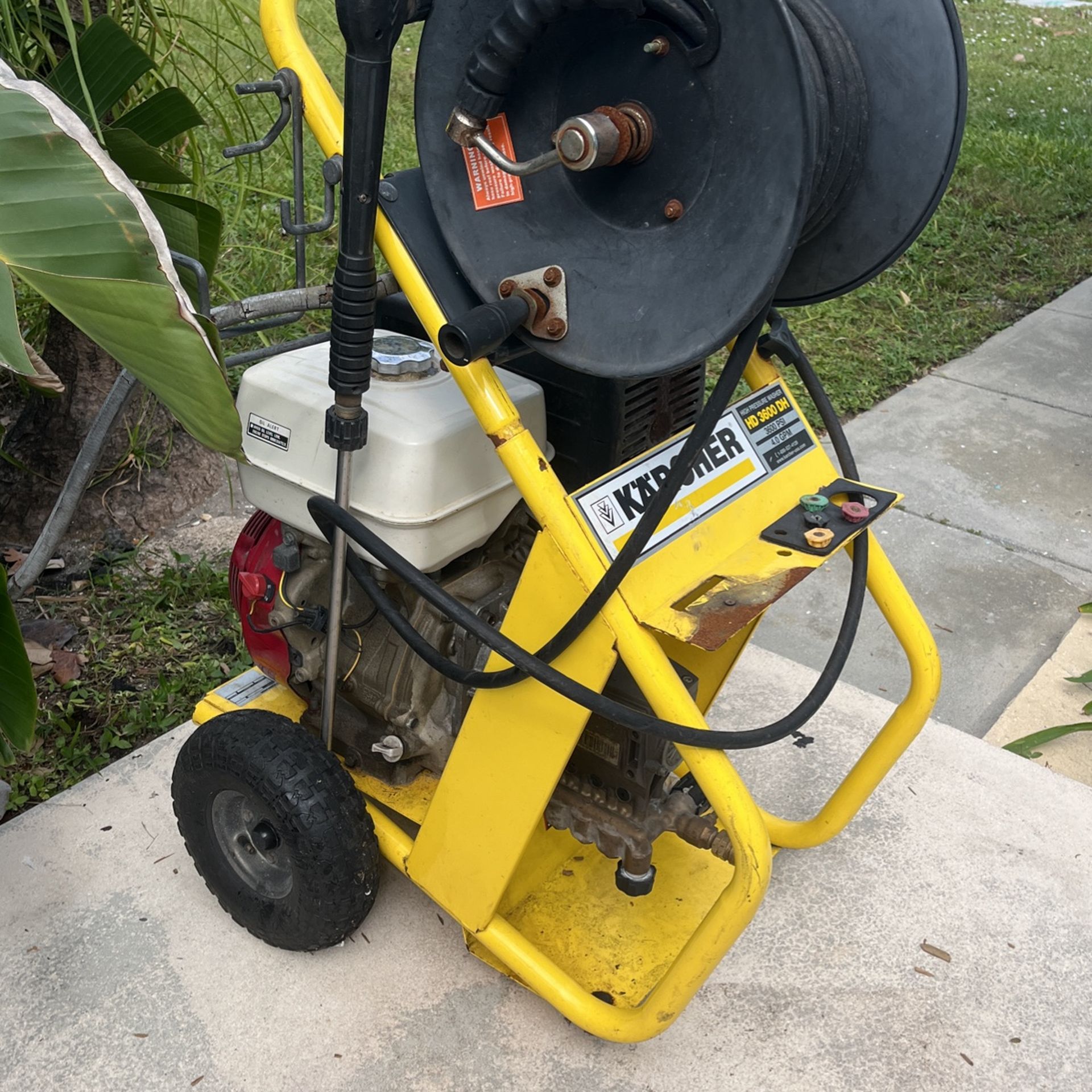Pressure Washer
