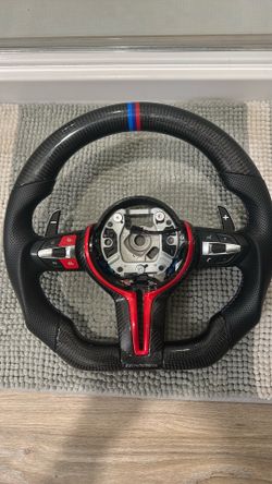 BMW F82 M4 steering wheel