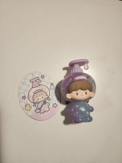 Bubble bath series figure