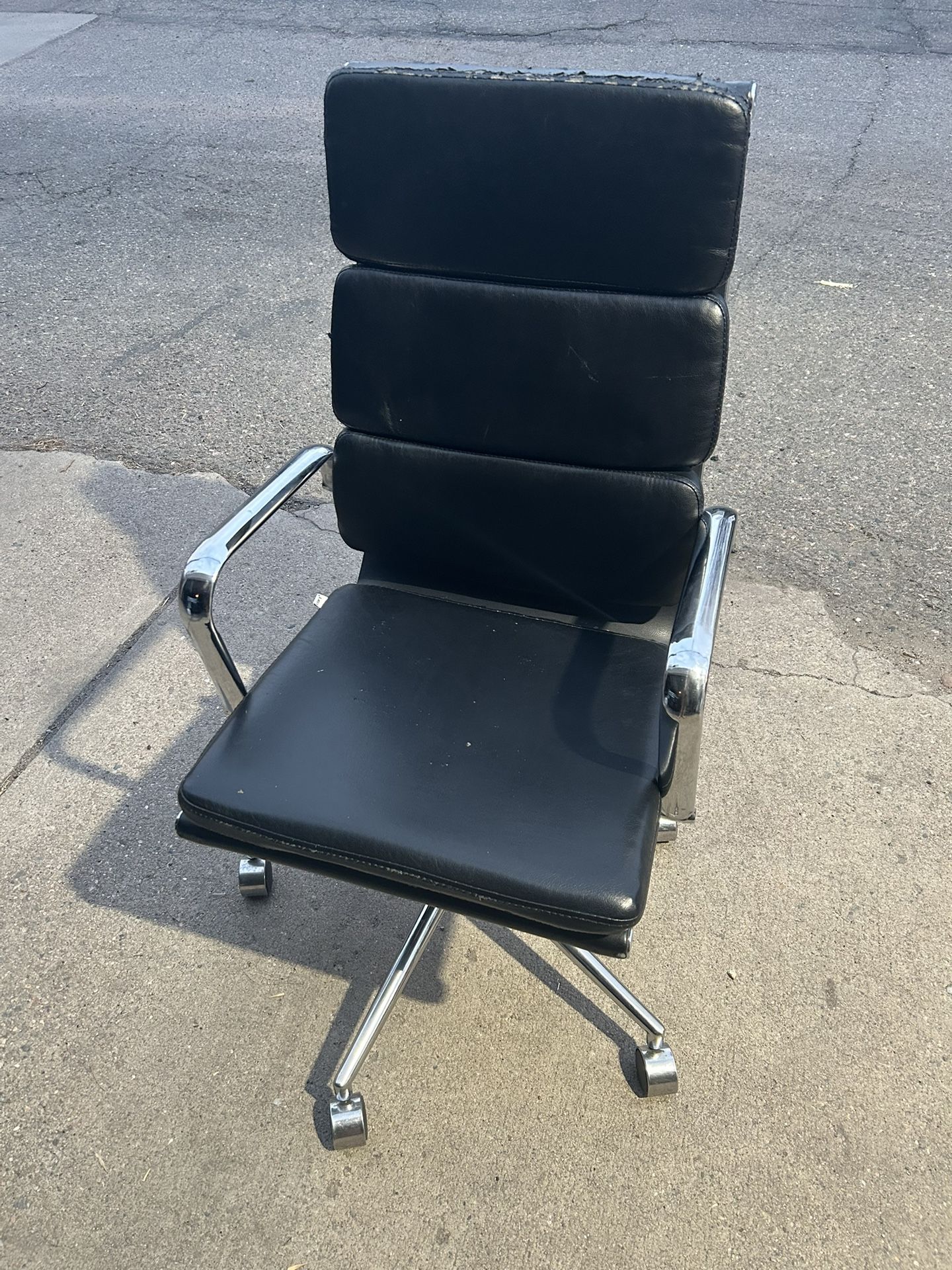 Black Office Chair