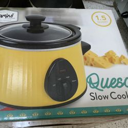 Queso Slow Cooker, Brand New 