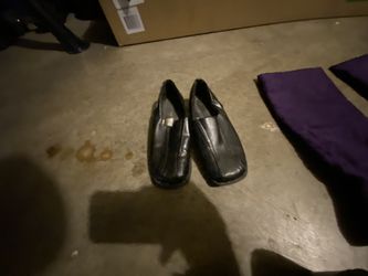 Size 6 Women Dress Shoes ? 