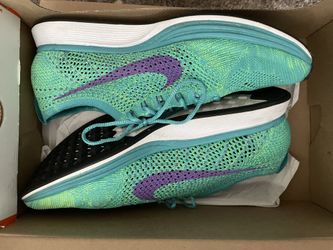 Nike Flynit Racer Size 10!! BARELY WORN