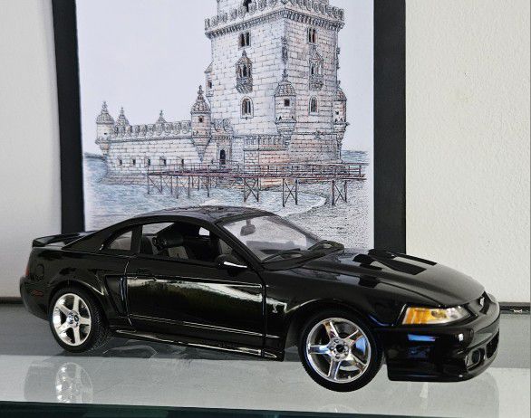 1/18 Toy Mustang Svt Cobra 