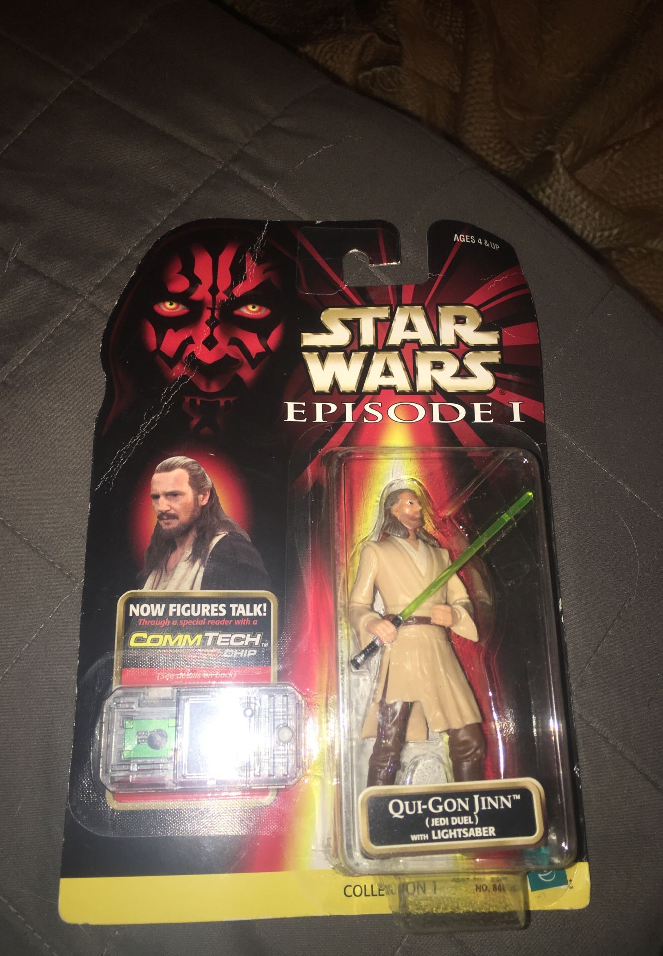 Qui-Gon Jinn action figure Star Wars Episode 1 with Comm Tech chip collection 1 1998