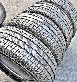 275 65 18 Michelin tires Con Excelente calidad Las 4